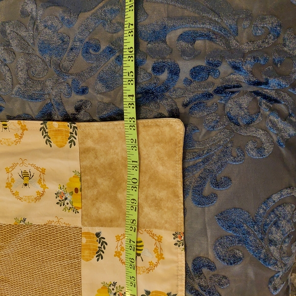 Small Patchwork Quilt in Yellow and Tans. Bees/Hives. Brand New. 33" X 46" - Picture 3 of 4